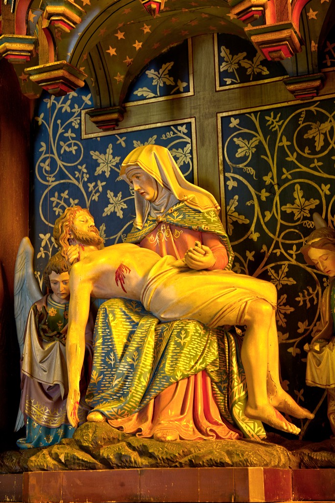 hdr Martelaren van Gorcum den briel brielle kerkfotografie religie religion kerk watergeuzen 1572 Martelveld Ciborium kathedraal rooms katholiek bedevaartkerk heiligdom